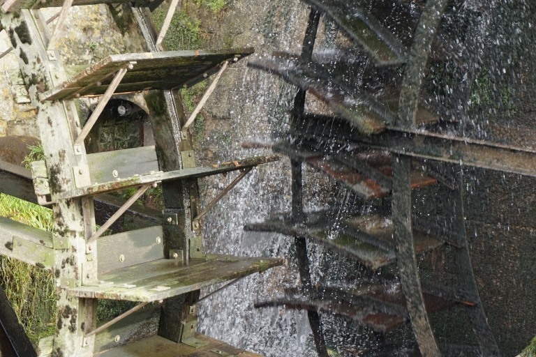 Le moulin, qui a été construit le long du cours d'eau de la Geul à Wijlre, est l'un des moulins à eau les plus célèbres des Pays-Bas.